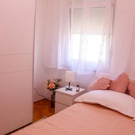 Ana * Zadar