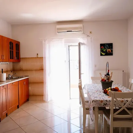 Apartman Ana